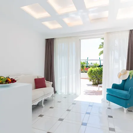 Quattro Passi Relais
