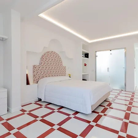 Quattro Passi Relais Нерано